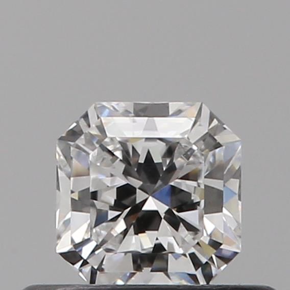 Diamante Naturale Taglio Radiant 0.3ct VG/EX D VVS2 - GIA - 4.1x4.03x2.46mm