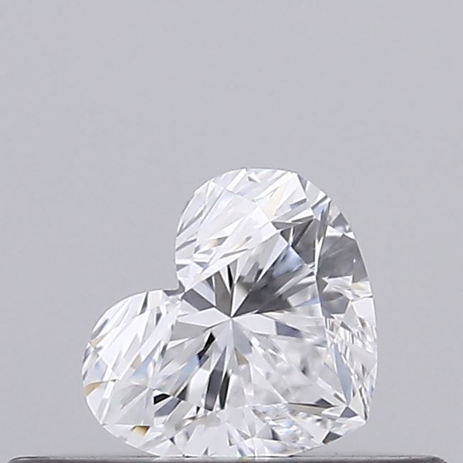 Diamante Naturale Taglio Cuore 0.18ct VG/G D VVS1 - GIA - 3.4x3.97x2.4mm