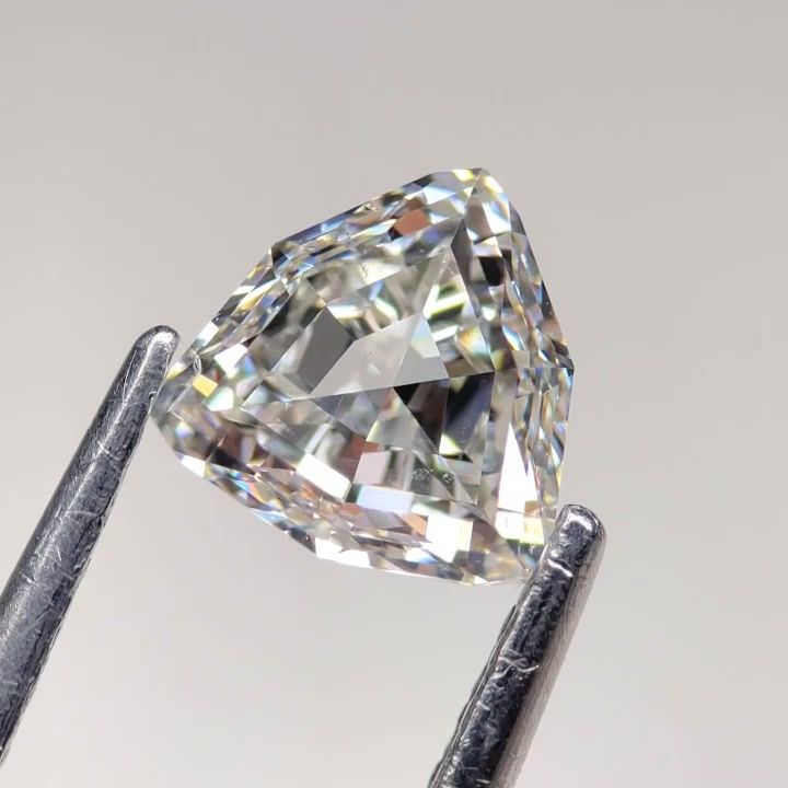 Diamante Naturale Taglio Triangular 1.01ct VG/VG I VS2 - GIA - 6.68x6.65x3.1mm