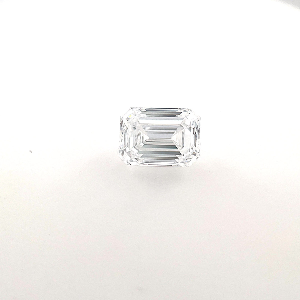 Diamante Naturale Taglio Smeraldo 0.67ct EX/EX D VS1 - GIA - 5.79x4.23x2.75mm