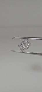 Diamante Naturale Taglio Radiant 1.01ct EX/EX E FL - GIA - 6.81x5.21x3.45mm