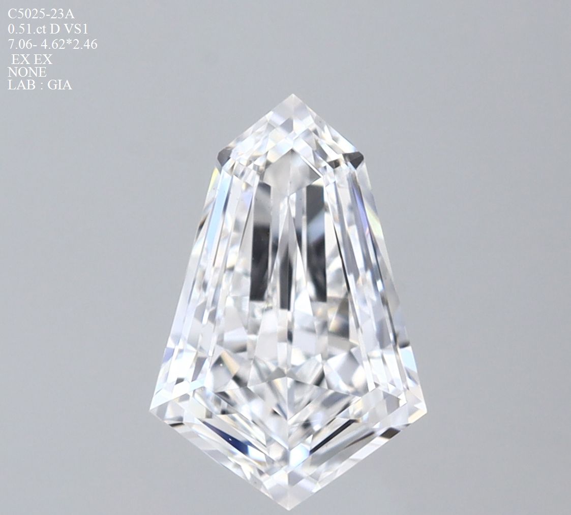 Diamante Naturale Taglio Aquilone 0.51ct EX/EX D VS1 - GIA - 7.06x4.62x2.46mm