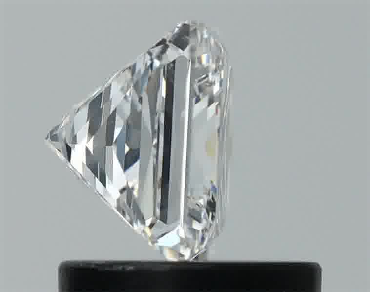Diamante Naturale Taglio Princess 1ct G/G D VVS2 - GIA - 5.55x5.4x4.12mm