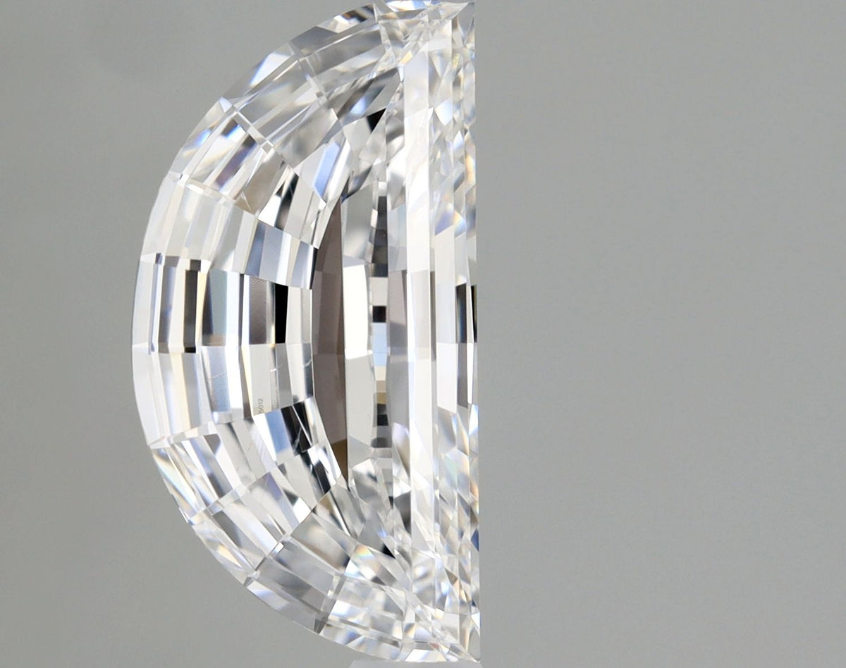 Diamante Naturale Taglio Mezzaluna 1ct VG/VG D VS1 - GIA - 9.3x4.81x2.78mm