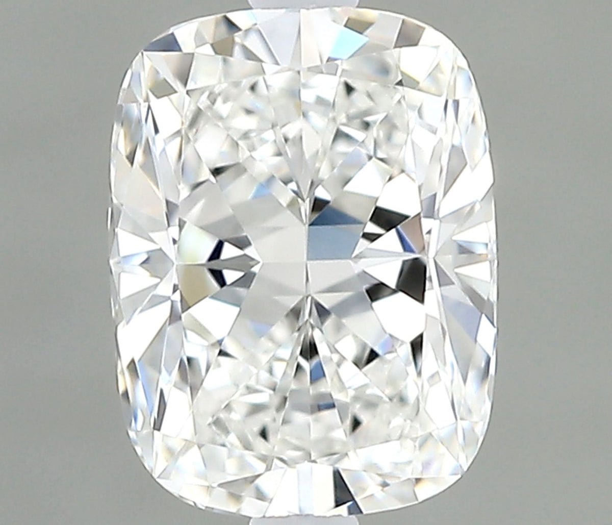 Diamante Taglio Cushion Modificato 0.63ct VG/EX F IF - GIA - 5.93x4.5x3.11mm