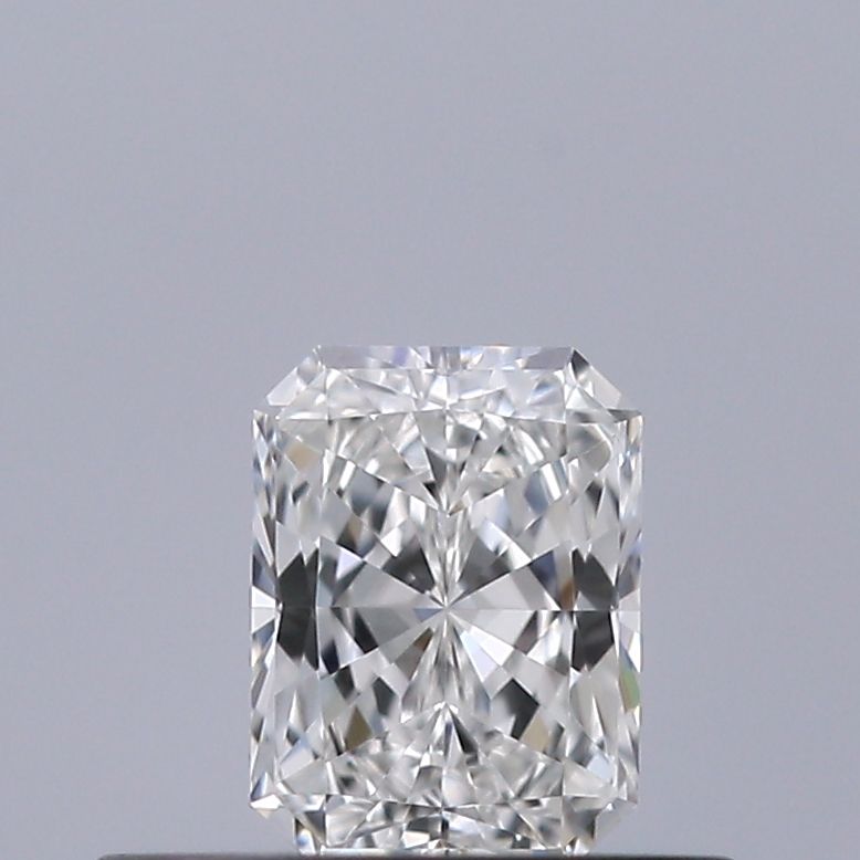 Diamante Naturale Taglio Radiant 0.3ct EX/VG G VVS2 - GIA - 4.62x3.43x2.29mm