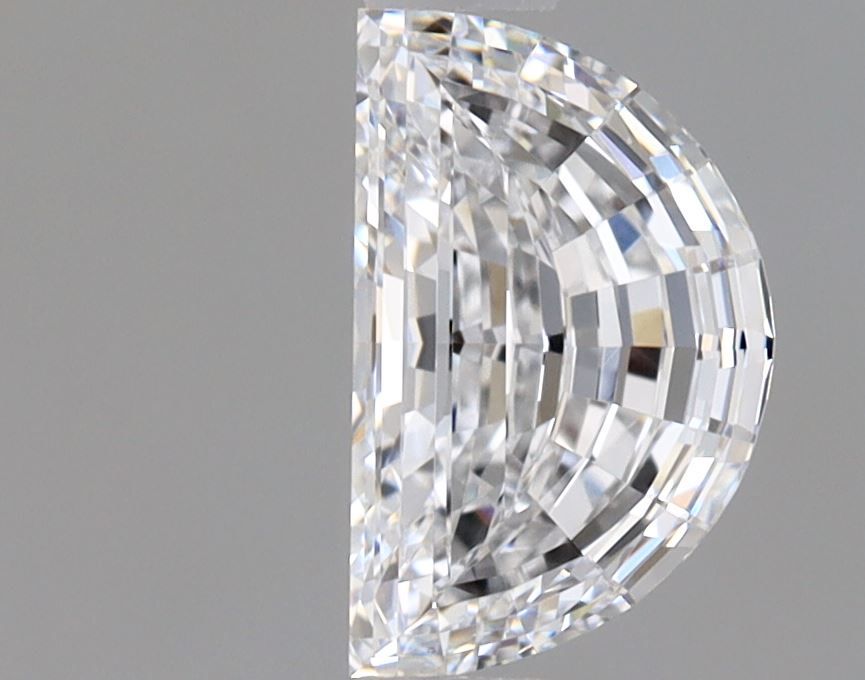 Diamante Naturale Taglio Mezzaluna 0.7ct EX/EX D VS1 - GIA - 6.85x4.31x2.89mm