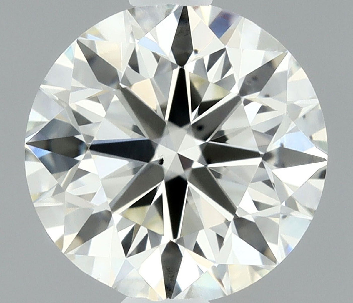 Diamante Naturale Taglio Brillante 0.7ct 3EX J VS2 - IGI - 5.55x5.6x3.53mm