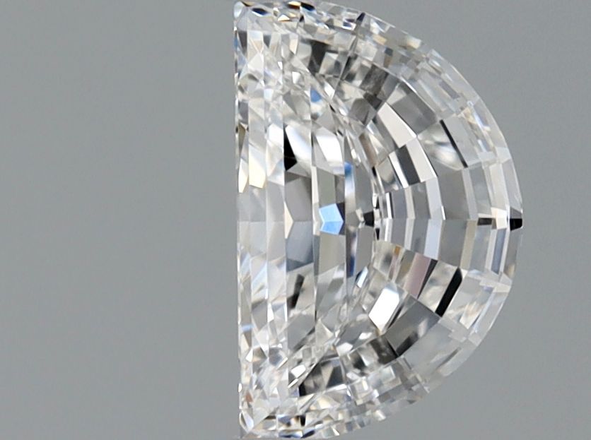 Diamante Naturale Taglio Mezzaluna 0.5ct VG/EX F VS1 - GIA - 6.34x4.03x2.52mm