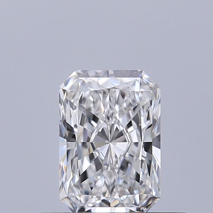 Diamante Naturale Taglio Radiant 0.41ct VG/EX D VVS2 - GIA - 5.36x3.74x2.39mm