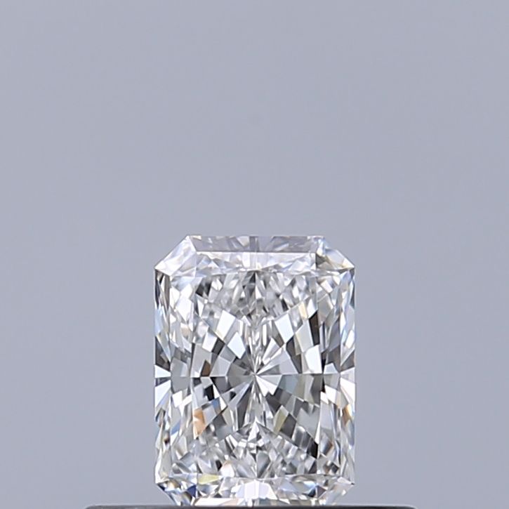 Diamante Naturale Taglio Radiant 0.32ct VG/EX D VS1 - GIA - 4.76x3.41x2.28mm