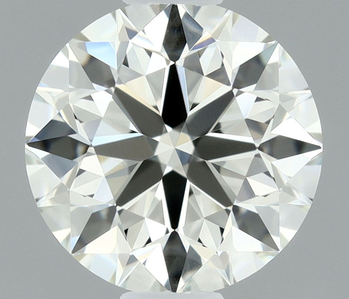 Diamante Naturale Taglio Brillante 0.63ct 3EX J IF - IGI - 5.41x5.45x3.42mm