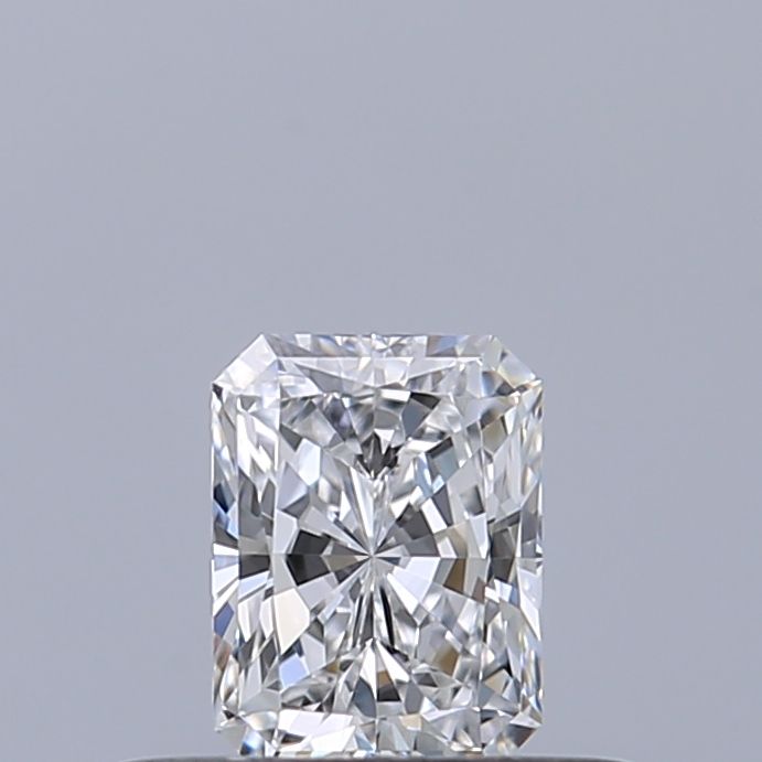 Diamante Naturale Taglio Radiant 0.3ct EX/EX D IF - GIA - 4.52x3.39x2.34mm
