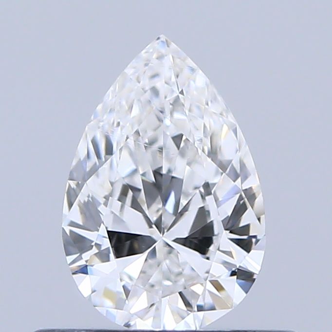 Diamante Naturale Taglio Goccia 0.4ct G/G E VVS1 - GIA - 6.32x4.26x2.5mm