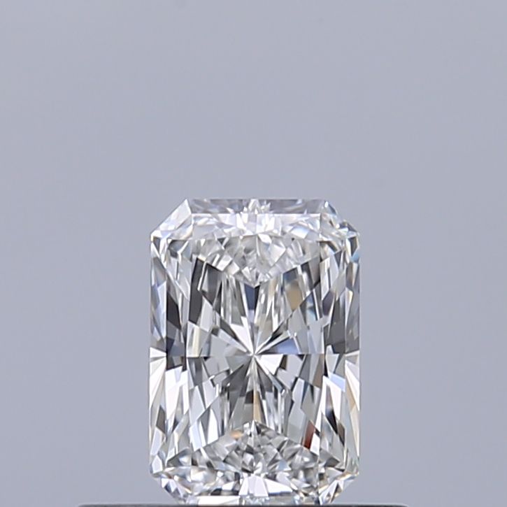 Diamante Naturale Taglio Radiant 0.41ct EX/EX E IF - GIA - 5.35x3.59x2.4mm