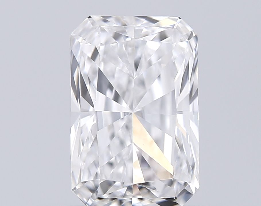 Diamante Naturale Taglio Radiant 0.71ct VG/VG D VVS2 - GIA - 6.13x4.11x2.89mm