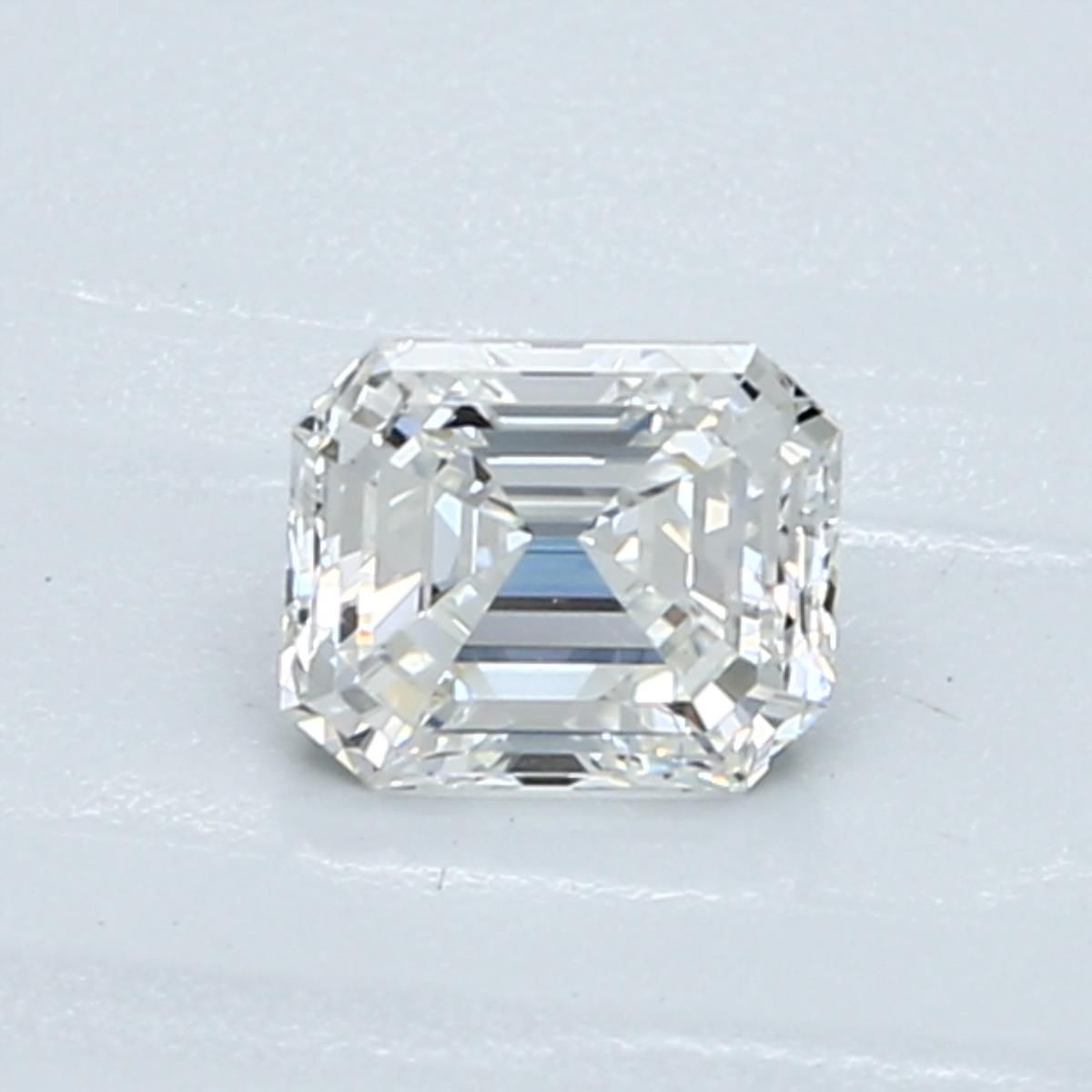 Diamante Naturale Taglio Smeraldo 0.7ct VG/VG F VS2 - GIA - 5.47x4.7x3.17mm