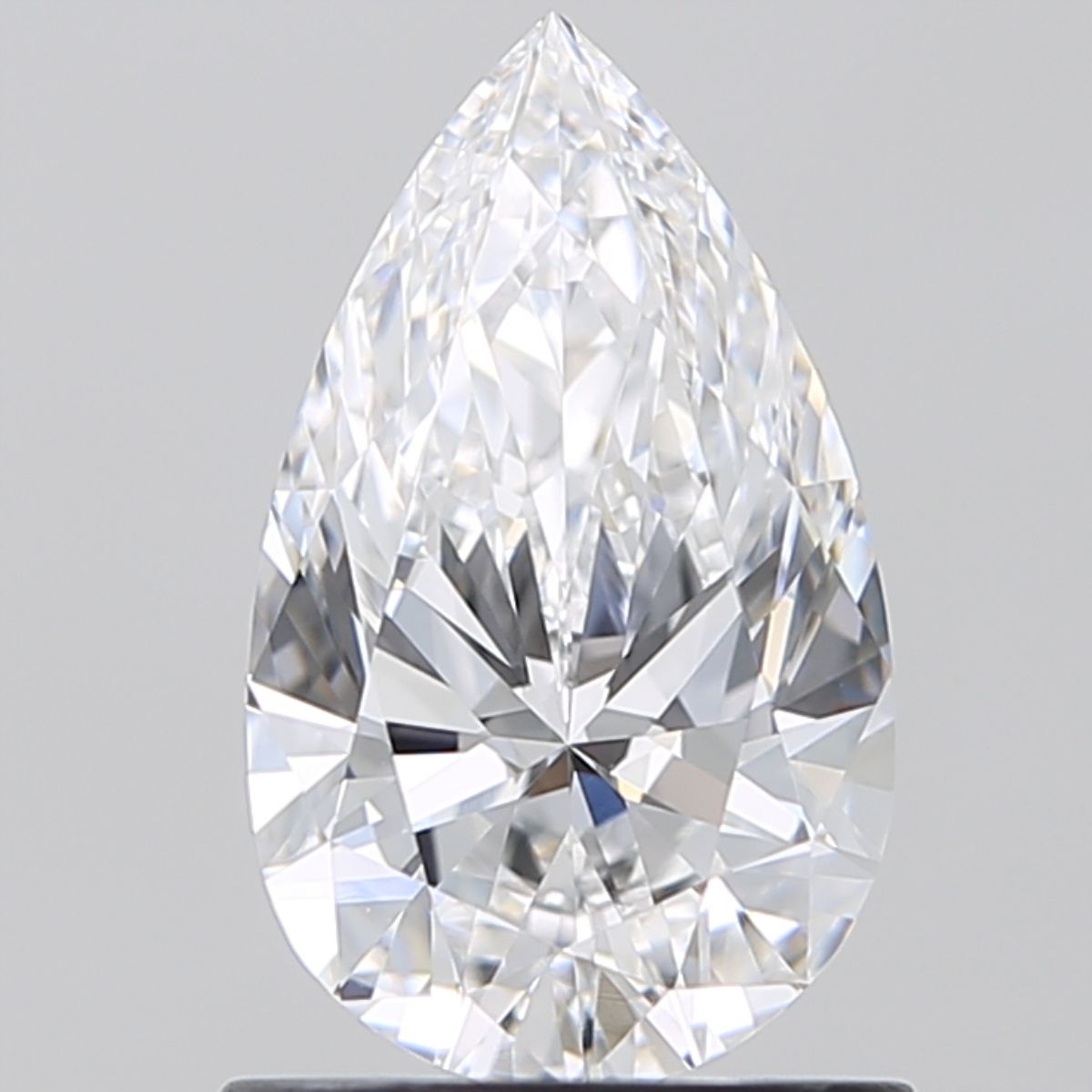 Diamante Naturale Taglio Goccia 1.01ct EX/EX E IF - GIA - 9.21x5.48x3.35mm