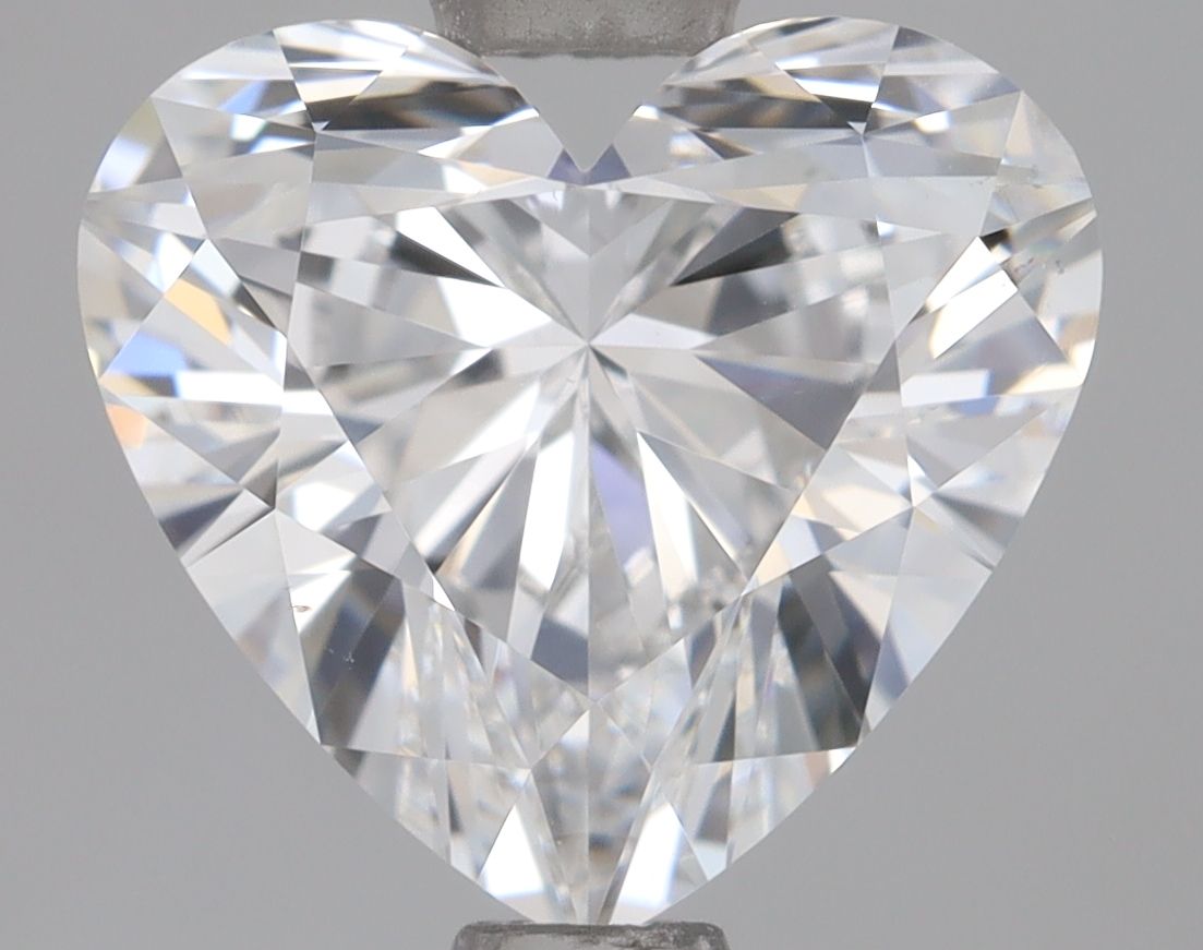 Diamante Naturale Taglio Cuore 1.31ct EX/EX E VS2 - GIA - 6.89x7.55x4.22mm