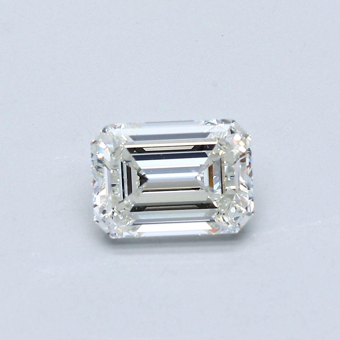 Diamante Naturale Taglio Smeraldo 1.61ct VG/EX J VS1 - GIA - 7.77x5.53x3.7mm