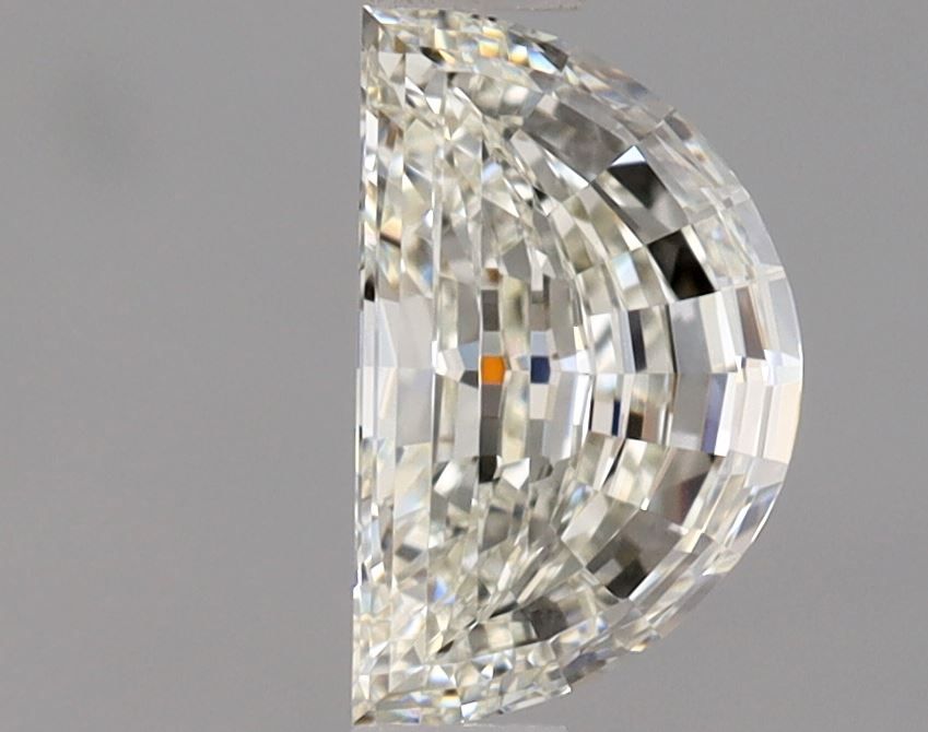 Diamante Naturale Taglio Mezzaluna 0.5ct EX/EX J VVS1 - GIA - 6.53x4.02x2.39mm