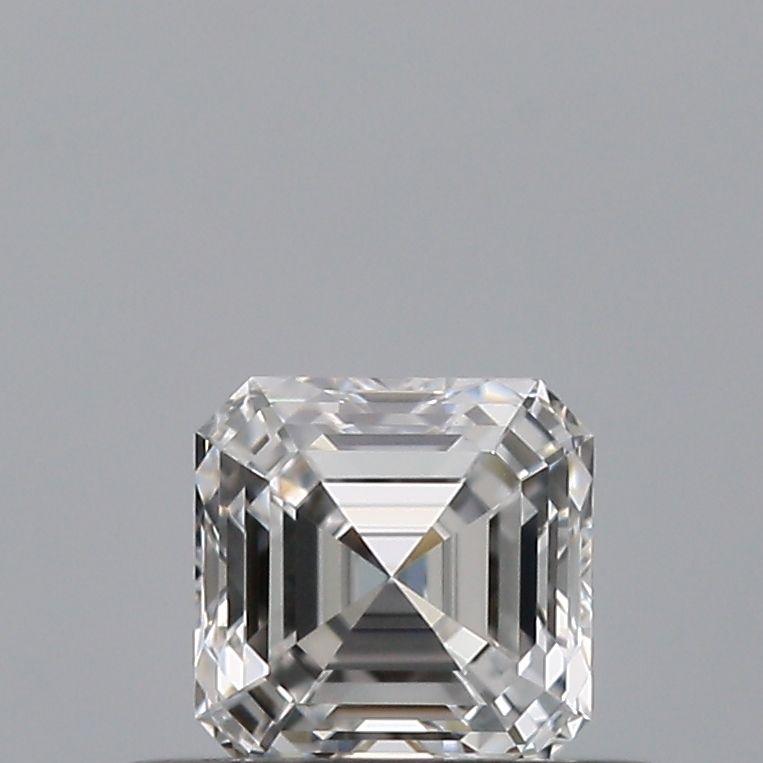 Diamante Taglio Smeraldo Quadrato 0.35ct EX/EX D VVS1 - GIA - 3.88x3.88x2.57mm