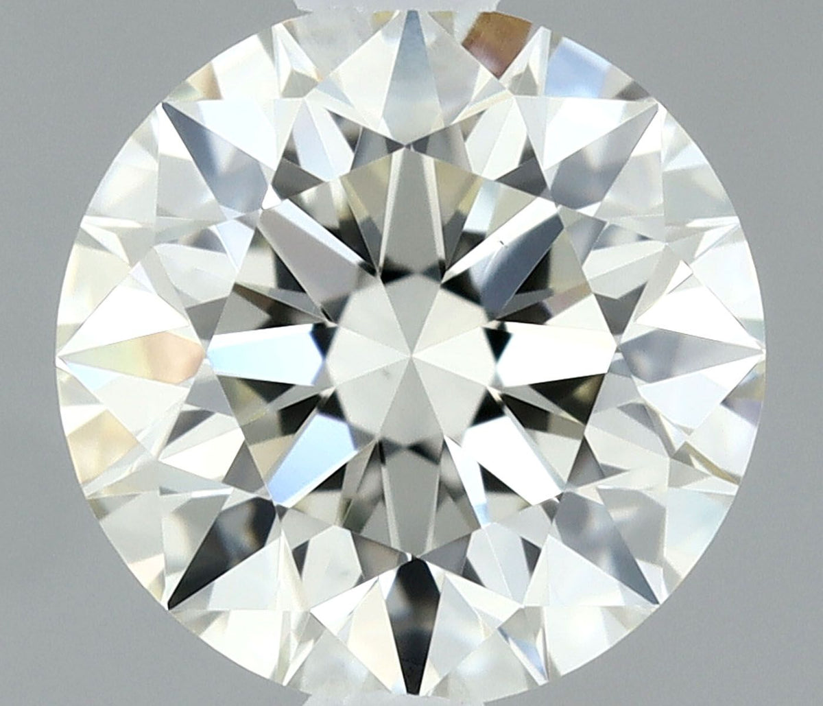 Diamante Naturale Taglio Brillante 0.7ct 3EX J VVS2 - IGI - 5.62x5.68x3.55mm