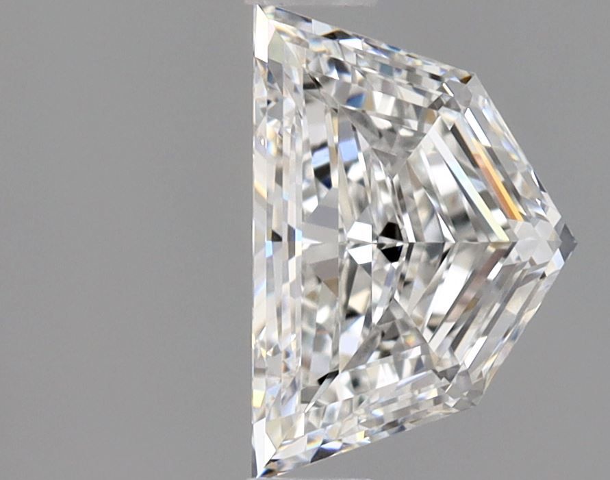 Diamante Naturale Taglio Scudo 0.71ct EX/EX F VVS2 - GIA - 7.31x4.91x2.9mm