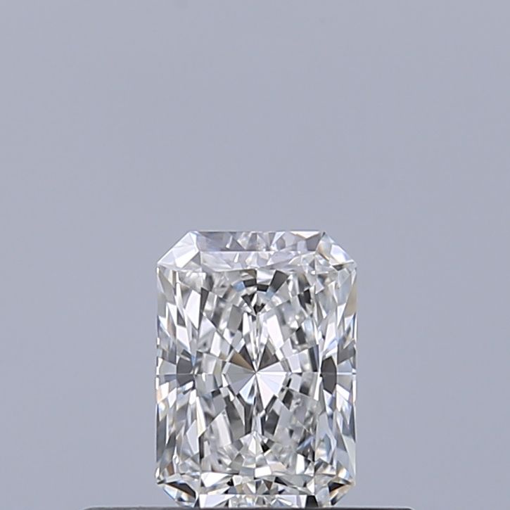 Diamante Naturale Taglio Radiant 0.32ct EX/EX D IF - GIA - 4.84x3.39x2.26mm