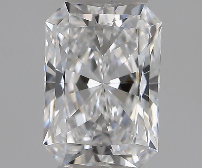 Diamante Naturale Taglio Radiant 0.5ct VG/EX D VVS2 - GIA - 5.72x4.03x2.66mm