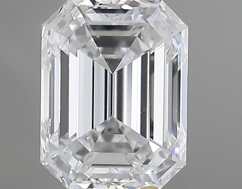 Diamante Naturale Taglio Smeraldo 0.82ct EX/EX E VS2 - GIA - 5.94x4.56x3.17mm