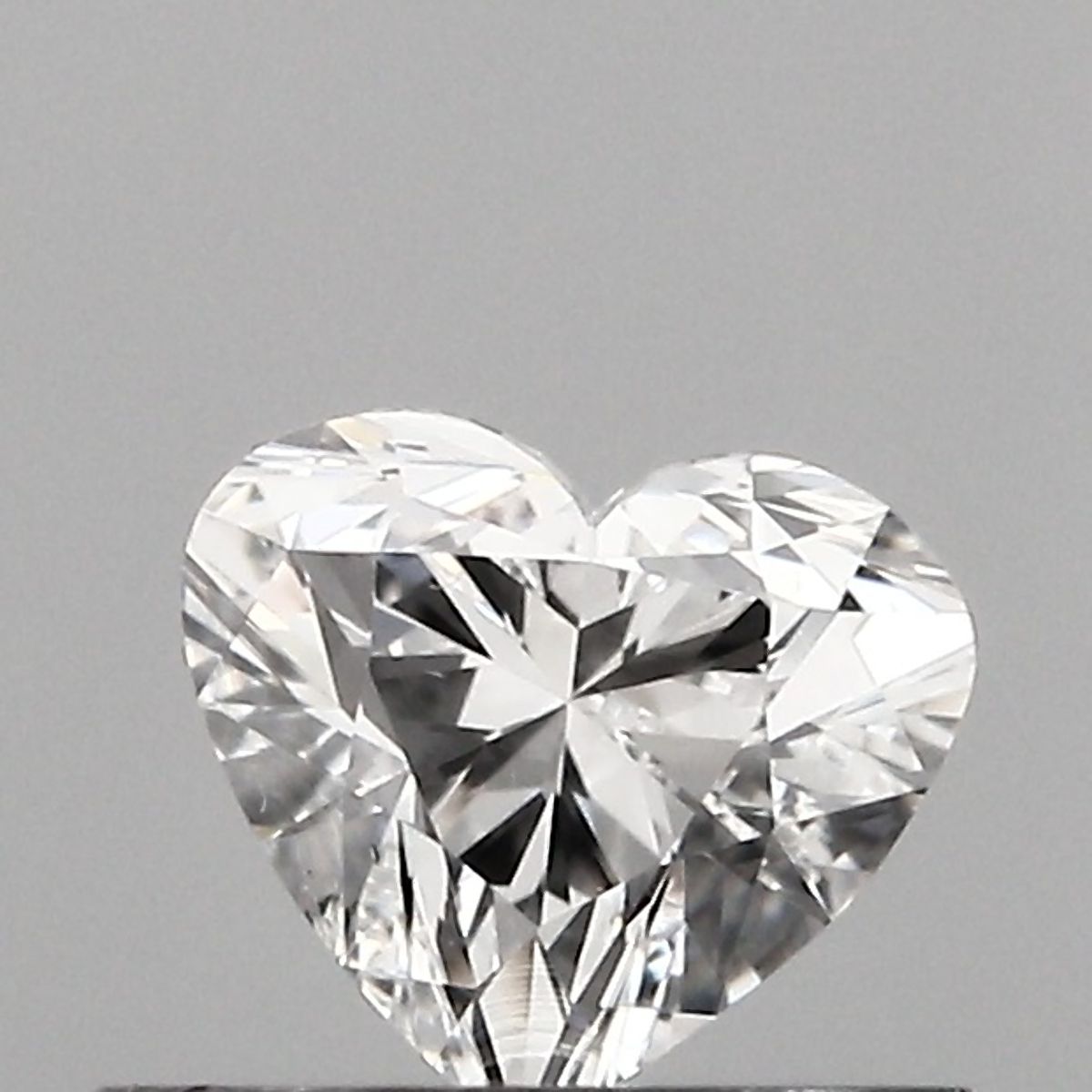 Diamante Naturale Taglio Cuore 0.5ct VG/VG E VS2 - GIA - 4.76x5.4x3.41mm