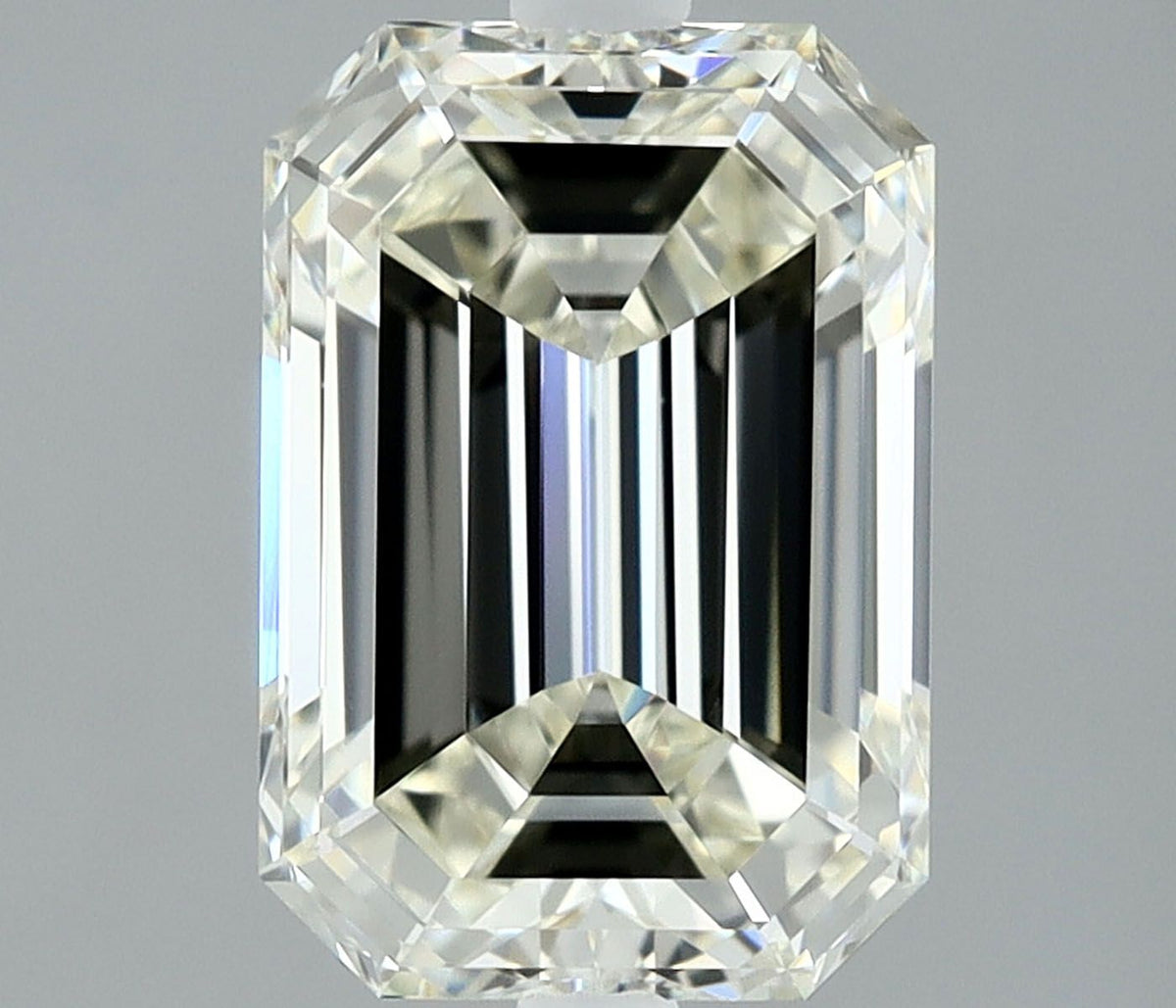 Diamante Naturale Taglio Smeraldo 2ct EX/EX J IF - IGI - 8.77x6.01x4.1mm