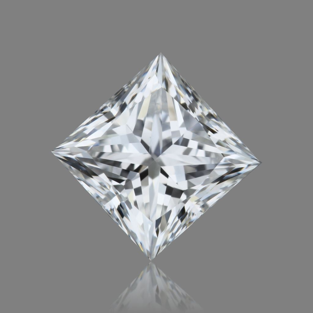 Diamante Naturale Taglio Princess 0.7ct VG/VG F VVS2 - GIA - 4.83x4.82x3.53mm