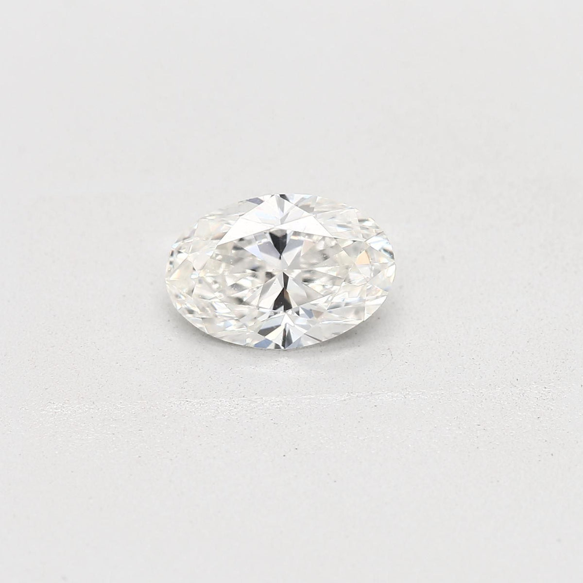 Diamante Naturale Taglio Ovale 0.7ct VG/EX J VS2 - GIA - 7.08x4.79x3.05mm