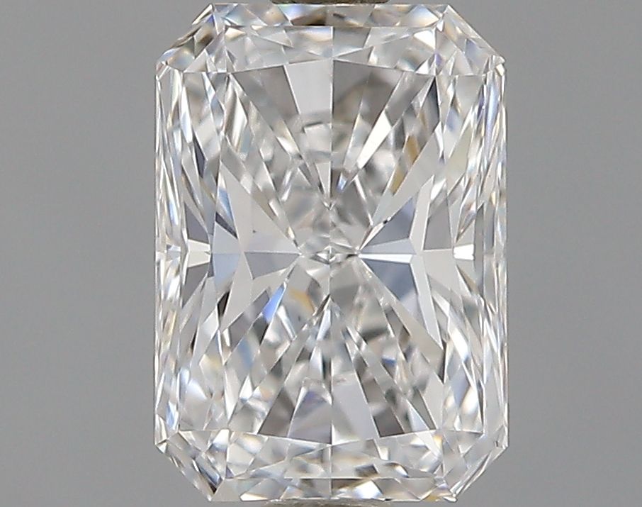 Diamante Naturale Taglio Radiant 0.7ct VG/EX D VS1 - GIA - 6.22x4.41x3.0mm