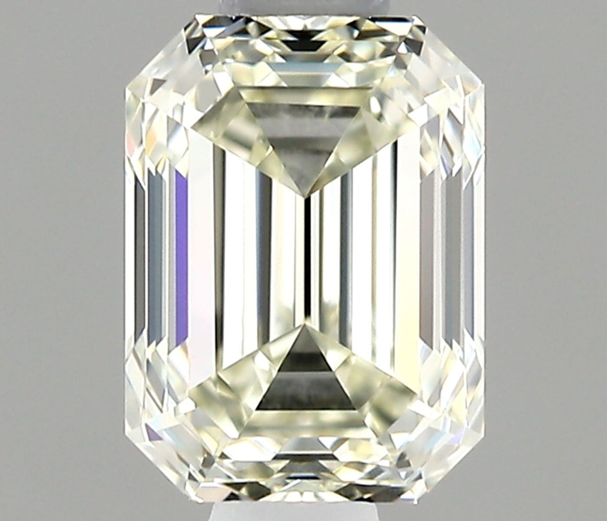 Diamante Naturale Taglio Smeraldo 0.7ct EX/EX J IF - IGI - 5.62x4.23x2.97mm