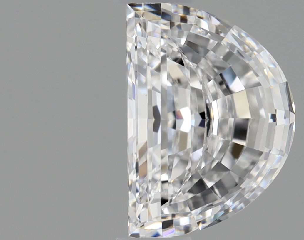 Diamante Naturale Taglio Mezzaluna 0.71ct EX/VG D VVS2 - GIA - 6.39x4.52x3.03mm