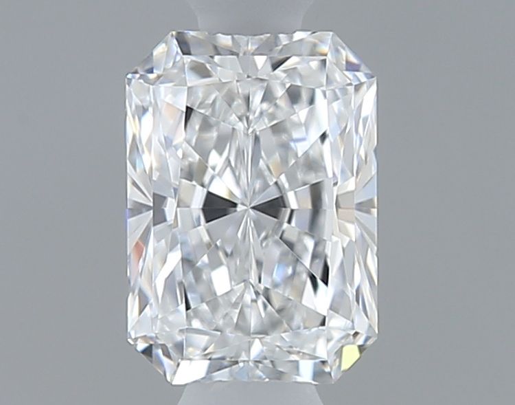 Diamante Naturale Taglio Radiant 0.31ct VG/EX D IF - GIA - 4.68x3.33x2.25mm