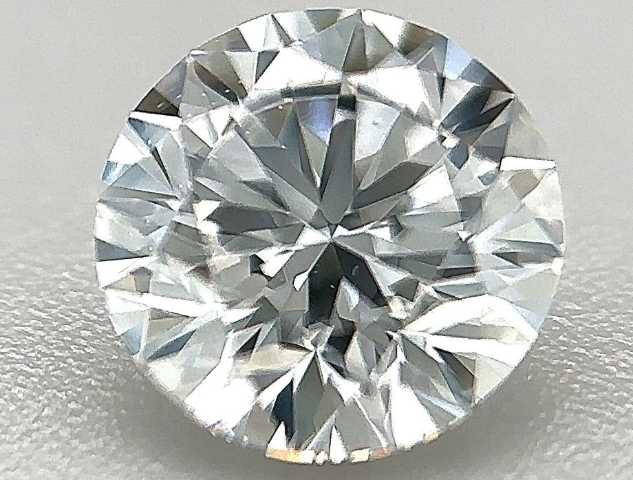 Diamante Naturale Taglio Brillante 0.72ct 3EX D VS2 - GIA - 5.69x5.73x3.57mm