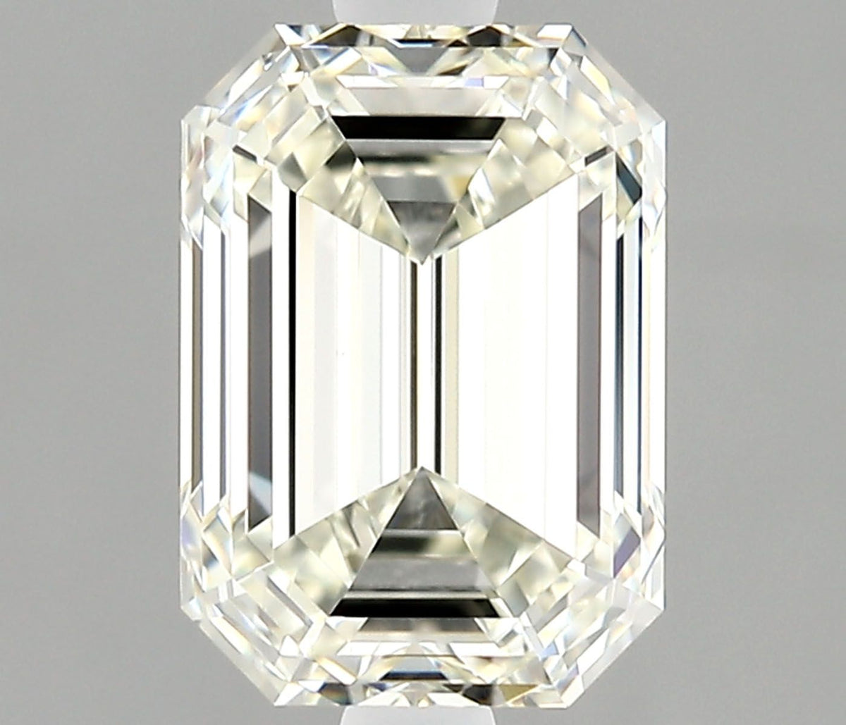Diamante Naturale Taglio Smeraldo 2ct EX/EX I VVS2 - IGI - 8.27x5.87x4.08mm