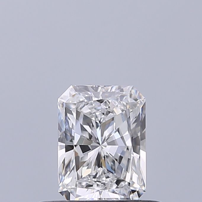 Diamante Naturale Taglio Radiant 0.42ct EX/EX D VVS1 - GIA - 5.11x3.75x2.54mm