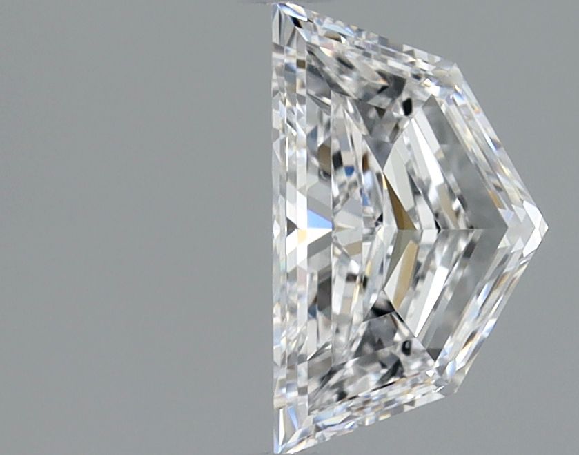 Diamante Naturale Taglio Scudo 0.83ct VG/EX D VS1 - GIA - 8.29x4.94x2.84mm